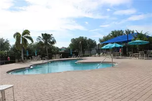 433 York Dale Dr, Ruskin, FL 33570 - Photo 37
