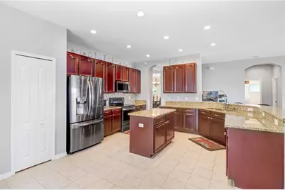 433 York Dale Drive, Ruskin, FL 33570 - Photo 9