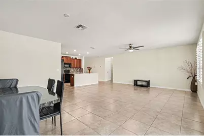 10022 Carloway Hills Drive, Wimauma, FL 33598 - Photo 9