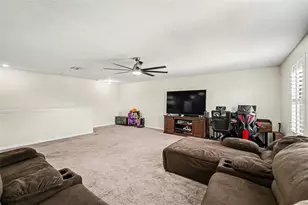 10022 Carloway Hills Dr, Wimauma, FL 33598 - Photo 11
