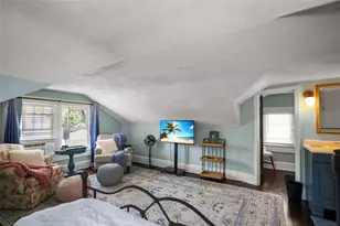 634 6th St N, Saint Petersburg, FL 33701 - Photo 23