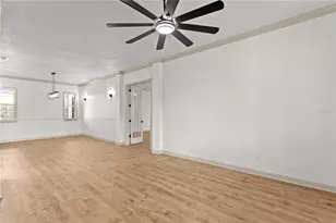 8807 Eagle Watch Dr, Riverview, FL 33578 - Photo 5
