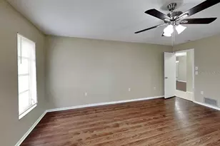 8900 Phyliss Ave, Sarasota, FL 34231 - Photo 5