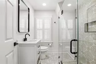 301 81st Ave NE, Saint Petersburg, FL 33702 - Photo 35