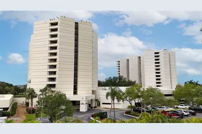 5940 Pelican Bay Plaza S #504, Saint Petersburg, FL 33707 - Photo 1