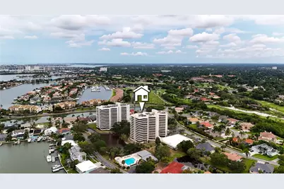 5940 Pelican Bay Plaza S #504, Saint Petersburg, FL 33707 - Photo 27