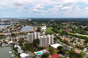5940 Pelican Bay Plaza S, Saint Petersburg, FL 33707 - Photo 27