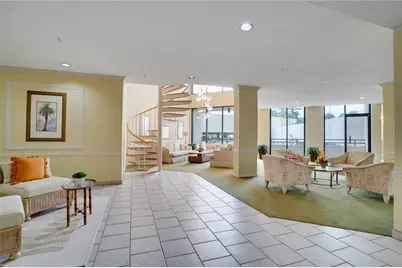 5940 Pelican Bay Plaza S #504, Saint Petersburg, FL 33707 - Photo 25