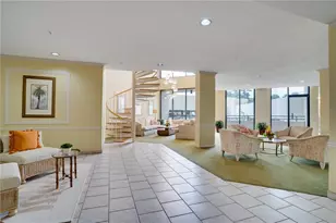 5940 Pelican Bay Plaza S, Saint Petersburg, FL 33707 - Photo 25