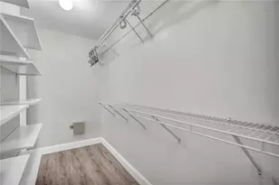 809 Addison Dr NE, Saint Petersburg, FL 33716 - Photo 29