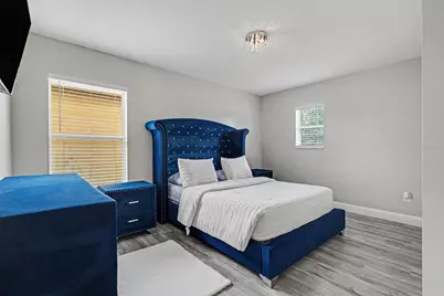 6222 Cherry Blossom Trail, Gibsonton, FL 33534 - Photo 19