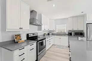 921 S Orlando Ave, Cocoa Beach, FL 32931 - Photo 17