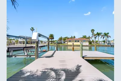 562 Johns Pass Avenue, Madeira Beach, FL 33708 - Photo 21