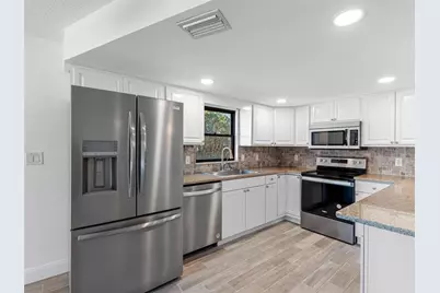 562 Johns Pass Avenue, Madeira Beach, FL 33708 - Photo 61