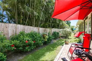 11722 Currie Ln, Largo, FL 33774 - Photo 35