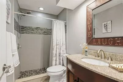 11722 Currie Lane #H1, Largo, FL 33774 - Photo 11