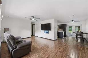 6302 NW 67th Terrace, Ocala, FL 34482 - Photo 5
