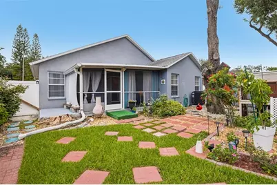 8709 Busch Oaks Street, Tampa, FL 33617 - Photo 23