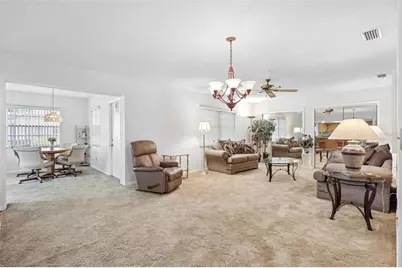 2017 Hampstead Circle, Sun City Center, FL 33573 - Photo 5