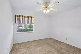2017 Hampstead Cir, Sun City Center, FL 33573 - Photo 23