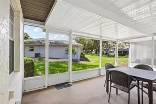 2017 Hampstead Cir, Sun City Center, FL 33573 - Photo 29