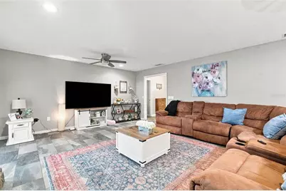 2901 Beagle Place, Seffner, FL 33584 - Photo 5