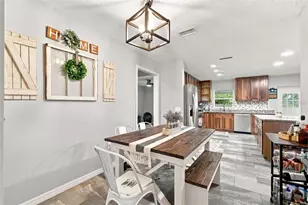 2901 Beagle Pl, Seffner, FL 33584 - Photo 11