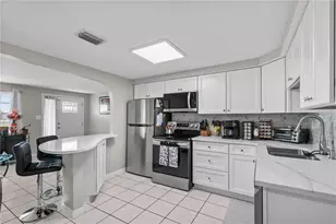 13323 Neptune Dr, Hudson, FL 34667 - Photo 9