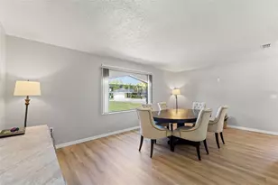 1068 Tryon Cir, Spring Hill, FL 34606 - Photo 5