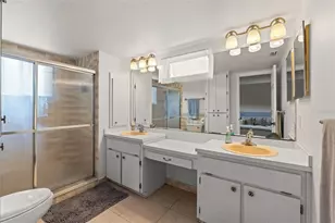 1068 Tryon Cir, Spring Hill, FL 34606 - Photo 11