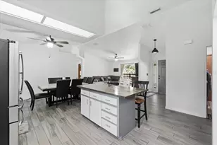 8636 Oakwood Dr, Lakeland, FL 33810 - Photo 17