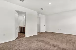 5314 Companion Ln, Tampa, FL 33619 - Photo 21