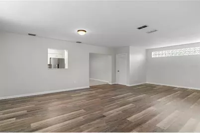 2910 W Price Avenue, Tampa, FL 33611 - Photo 17