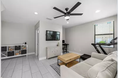 2522 12th Terrace N, Saint Petersburg, FL 33713 - Photo 7