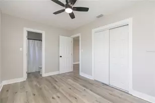 2600 52nd Ave N, Saint Petersburg, FL 33714 - Photo 7