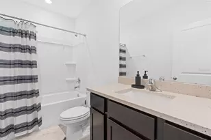 5052 Captain Davis Dr, Wimauma, FL 33598 - Photo 29