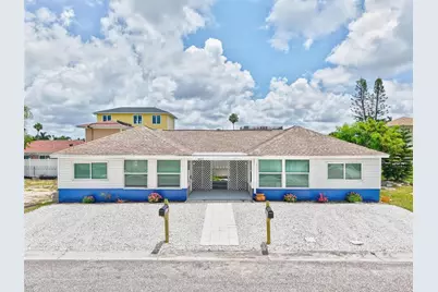 18015 1st Street E, Redington Shores, FL 33708 - Photo 19