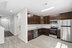 7560 Plantation Cir, Bradenton, FL 34201 - Photo 7