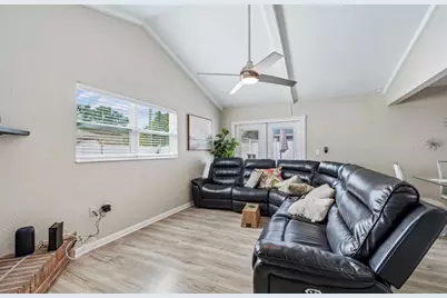 5127 Caesar Way S, Saint Petersburg, FL 33712 - Photo 19