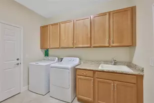 803 Chipper Dr, Sun City Center, FL 33573 - Photo 25
