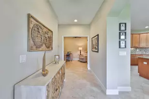 803 Chipper Dr, Sun City Center, FL 33573 - Photo 19