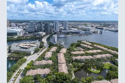 450 Knights Run Avenue #1503, Tampa, FL 33602 - Photo 3