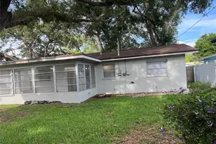 528 E Lake Dr, Largo, FL 33771 - Photo 15