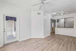 200 4th Ave S, Saint Petersburg, FL 33701 - Photo 11