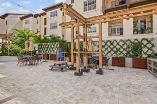 200 4th Ave S, Saint Petersburg, FL 33701 - Photo 41