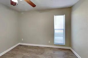 122 Van Dyck Dr, Nokomis, FL 34275 - Photo 13