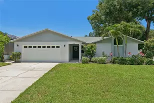 2521 Gulf Breeze Cir, Palm Harbor, FL 34683 - Photo 61