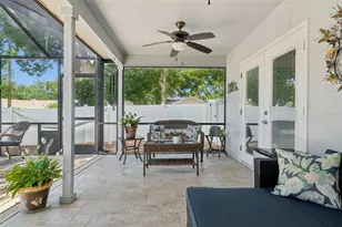 2521 Gulf Breeze Cir, Palm Harbor, FL 34683 - Photo 43