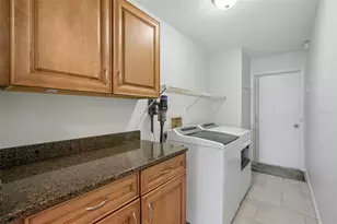 2521 Gulf Breeze Cir, Palm Harbor, FL 34683 - Photo 41
