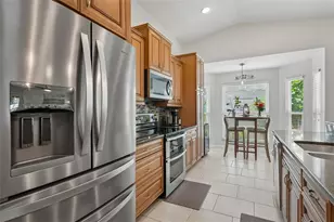 2521 Gulf Breeze Cir, Palm Harbor, FL 34683 - Photo 15
